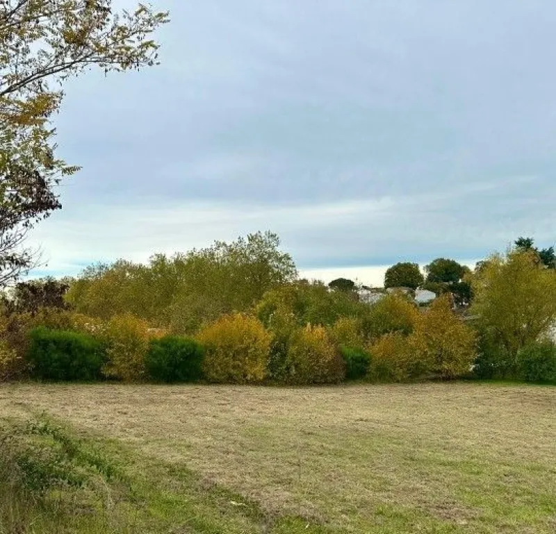 Terrain à bâtir à Saintes