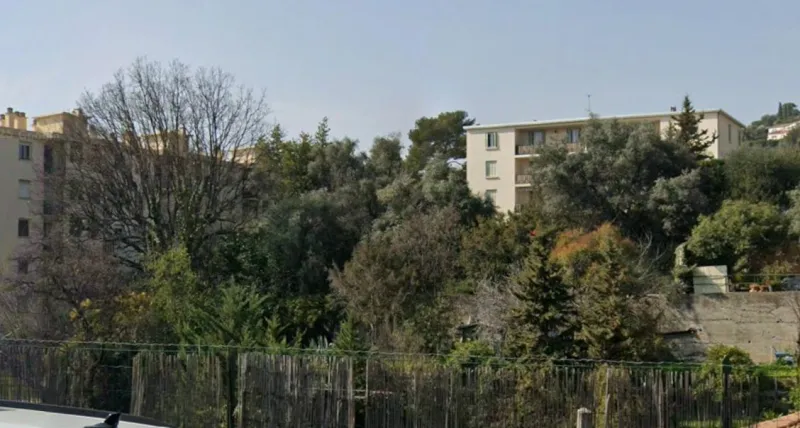 Terrain à bâtir à Nice