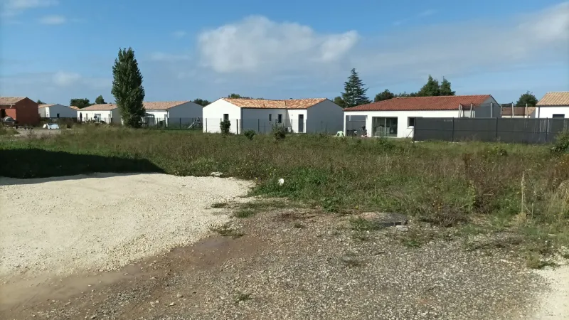Terrain à bâtir à Saint-Porchaire
