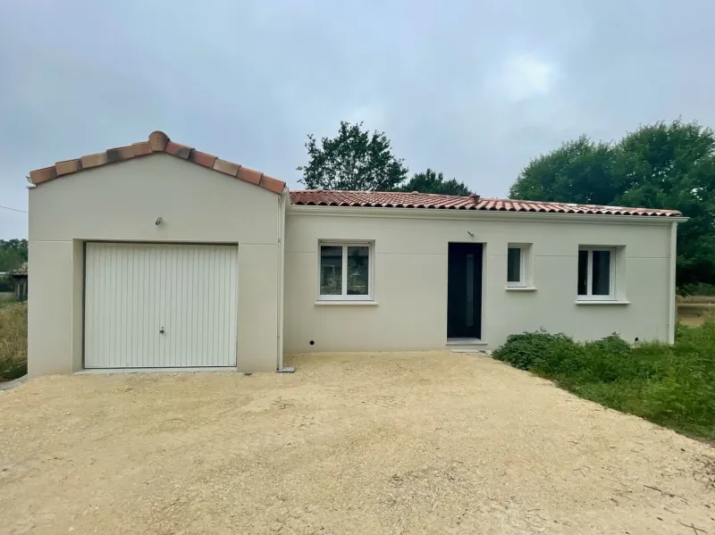 Maison neuve à Gémozac