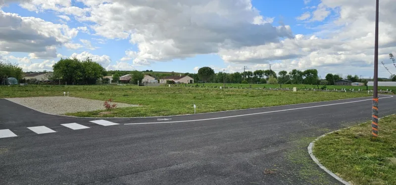 Terrain à bâtir à Marsac