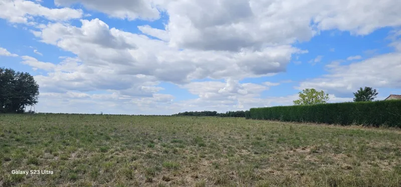 Terrain à bâtir à Rivières