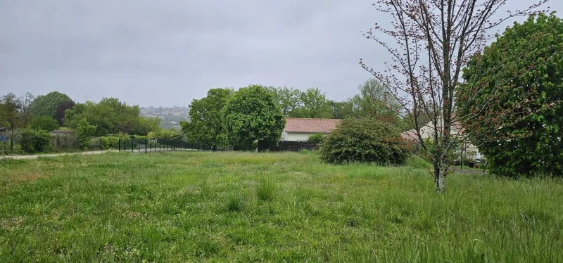Terrain à bâtir à Angoulême