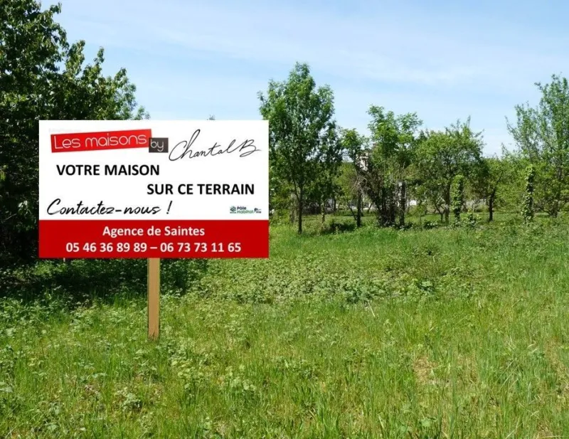 Terrain à bâtir à Saintes