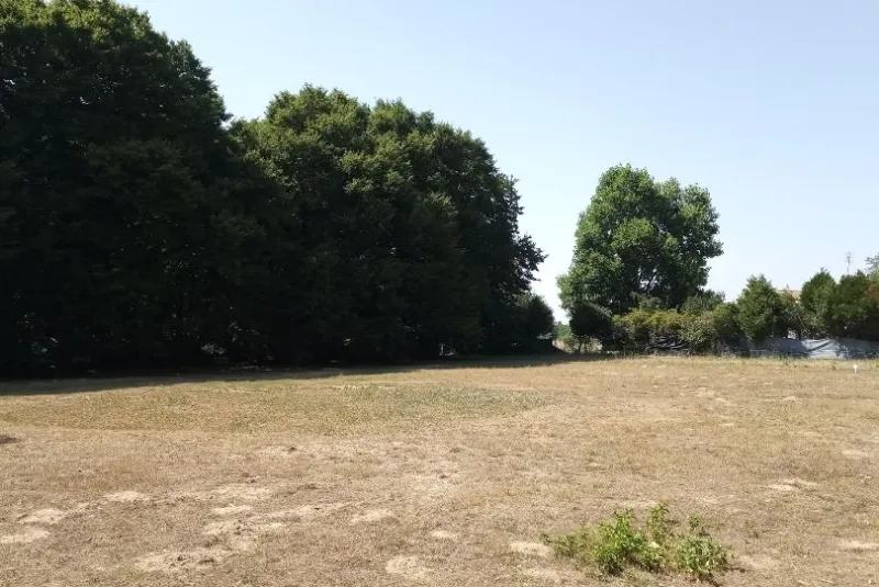 Terrain à bâtir à Gémozac