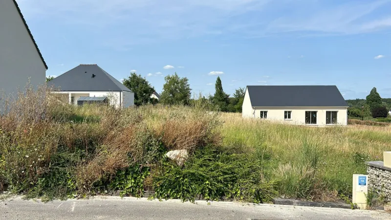Terrain à bâtir à Azay-sur-Cher