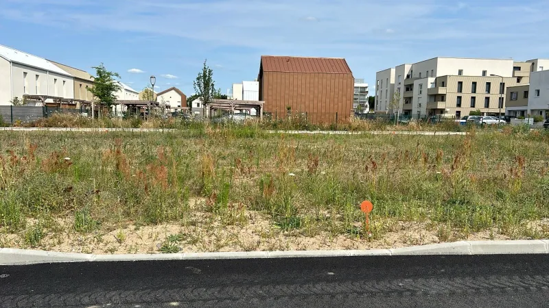 Terrain à bâtir à Montlouis-sur-Loire