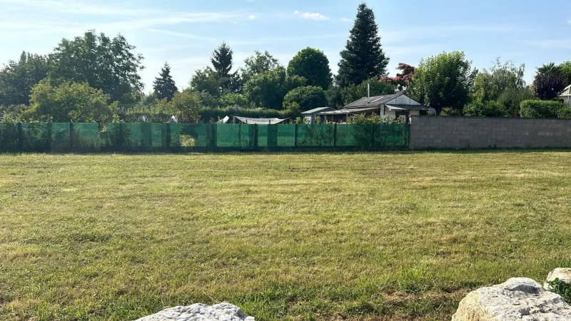 Terrain à bâtir à La Croix-en-Touraine
