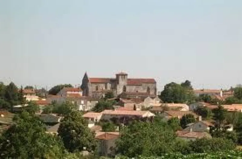 Terrain à bâtir à Saint-Michel-le-Cloucq