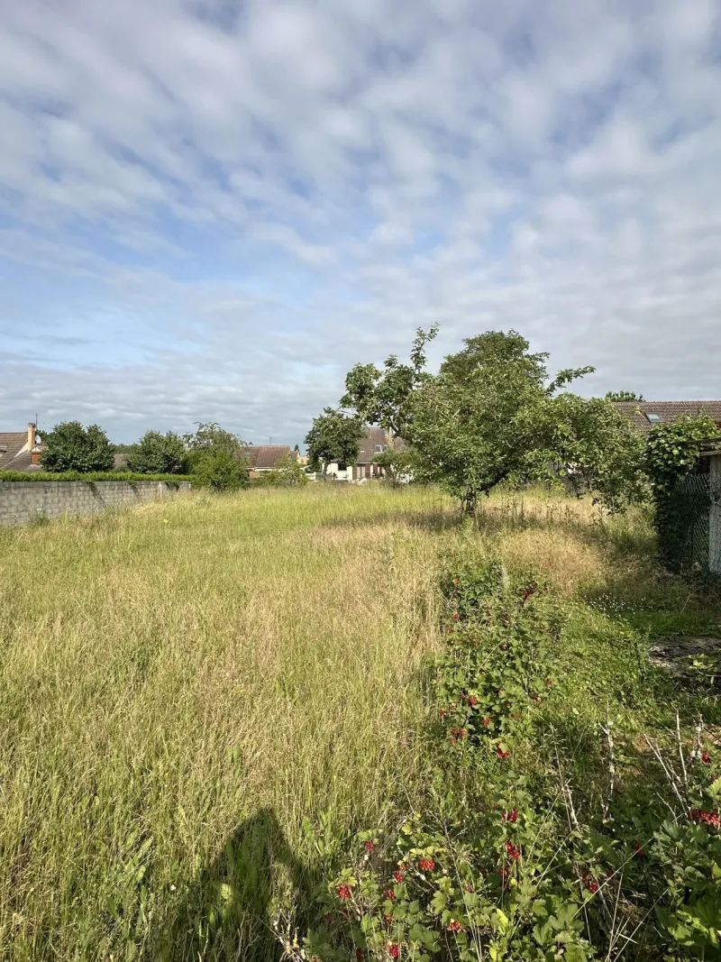 Terrain à bâtir à Villevaudé