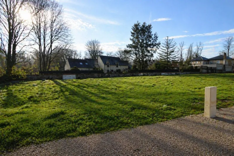 Terrain à bâtir à Le Mée-sur-Seine