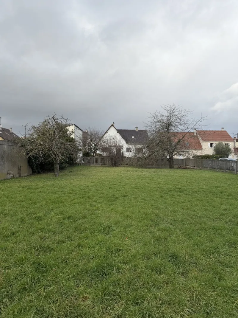 Terrain à bâtir à Ris-Orangis