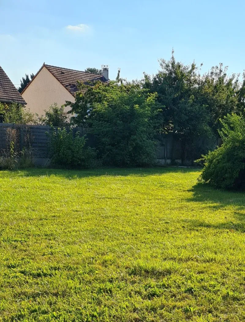Terrain à bâtir à Brie-Comte-Robert