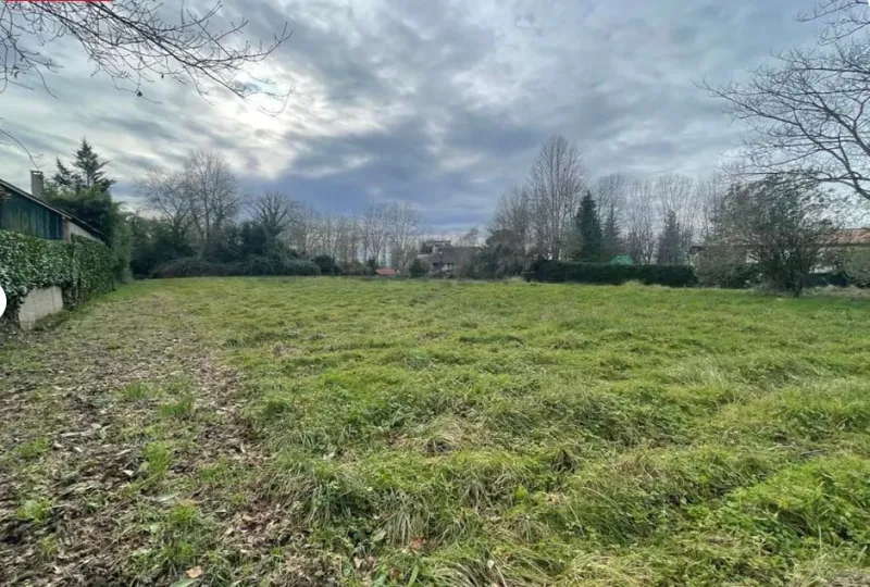 Terrain à bâtir à Saint-Sever
