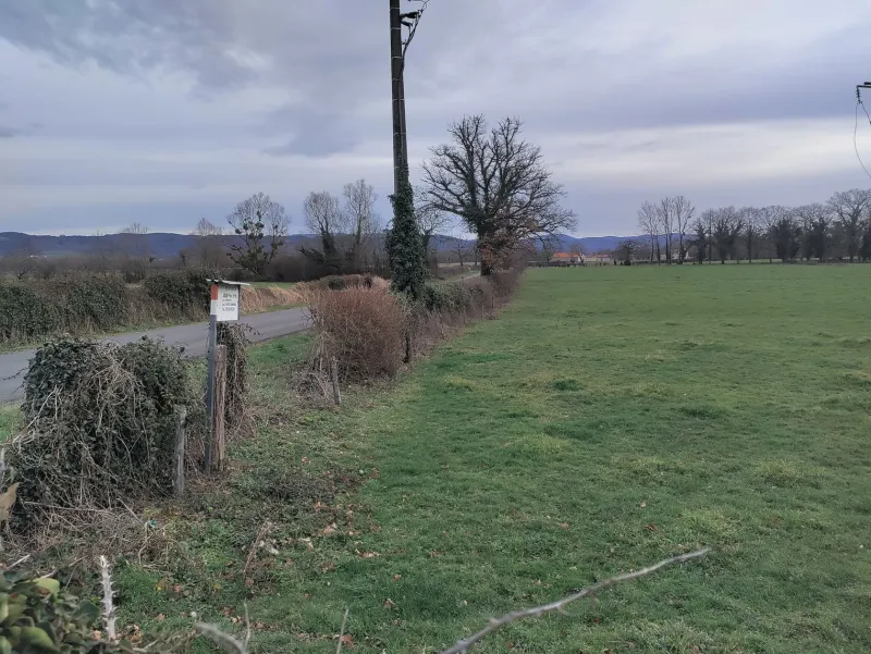 Terrain à bâtir à Creuzier-le-Vieux