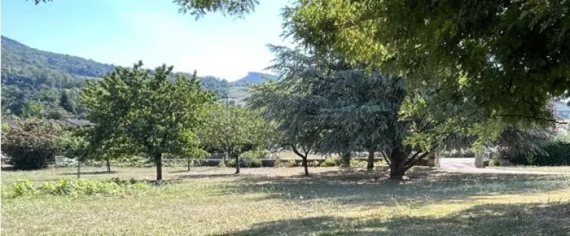 Terrain à bâtir à Bage-la-Ville