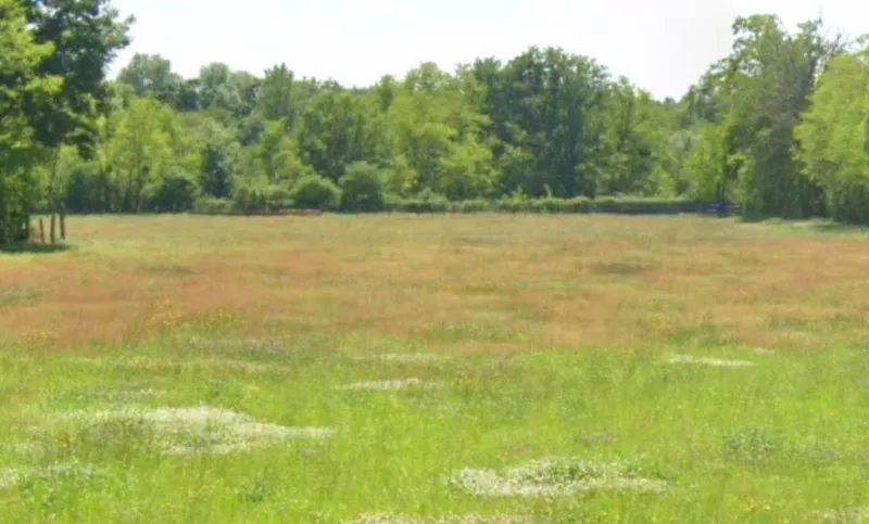 Terrain à bâtir à Fleurville