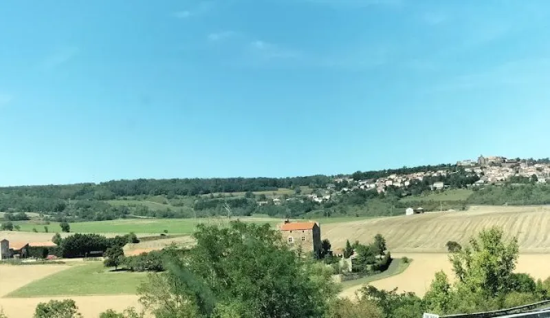 Terrain à bâtir à Saint-Germain-Lembron