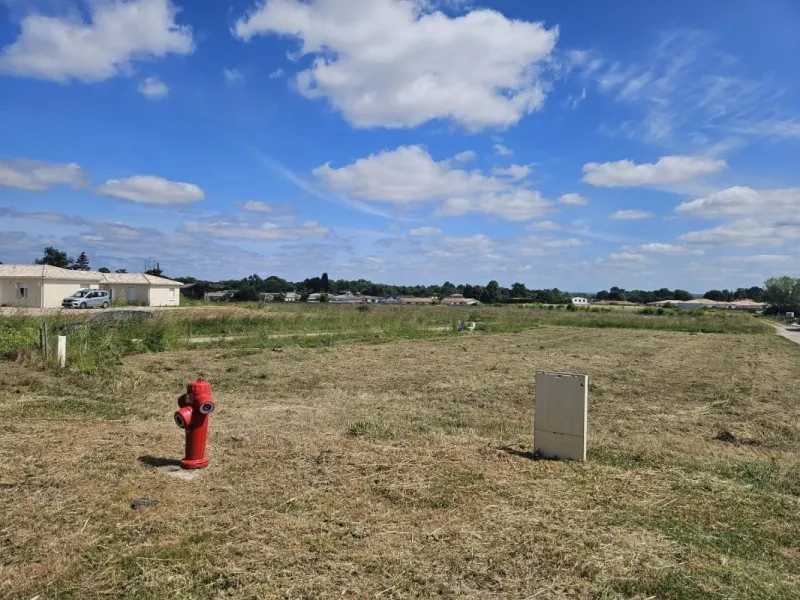 Terrain à bâtir à Chaniers