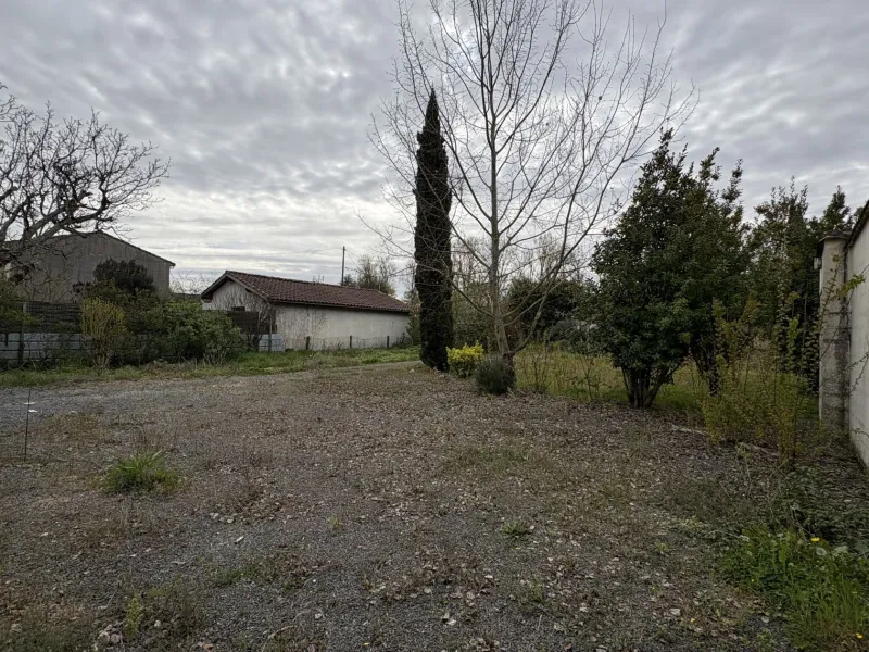 Terrain à bâtir à Castelnau-de-Médoc