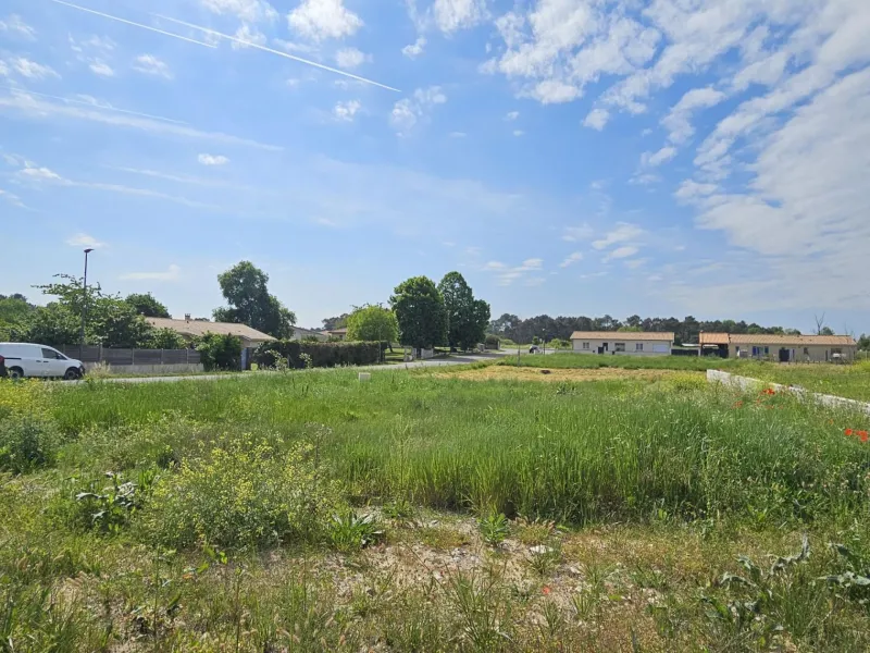 Terrain à bâtir à Martillac