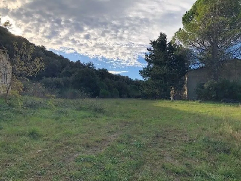 Terrain à bâtir à Rochefort-du-Gard