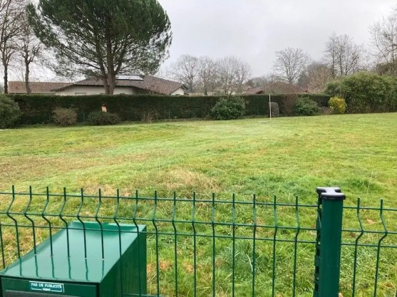 Terrain à bâtir à Bretagne-de-Marsan