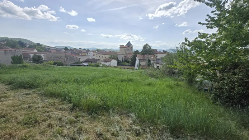 Terrain à bâtir à Pérignat-sur-Allier