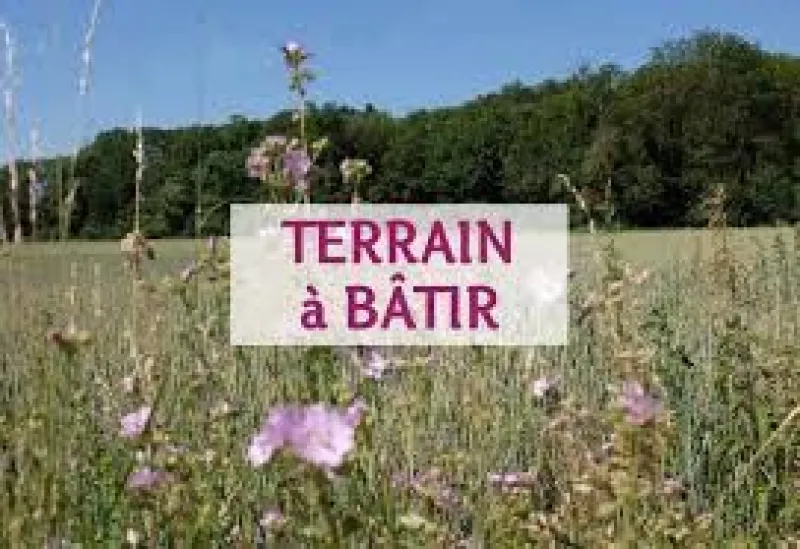 Terrain à bâtir à Coulans-sur-Gée