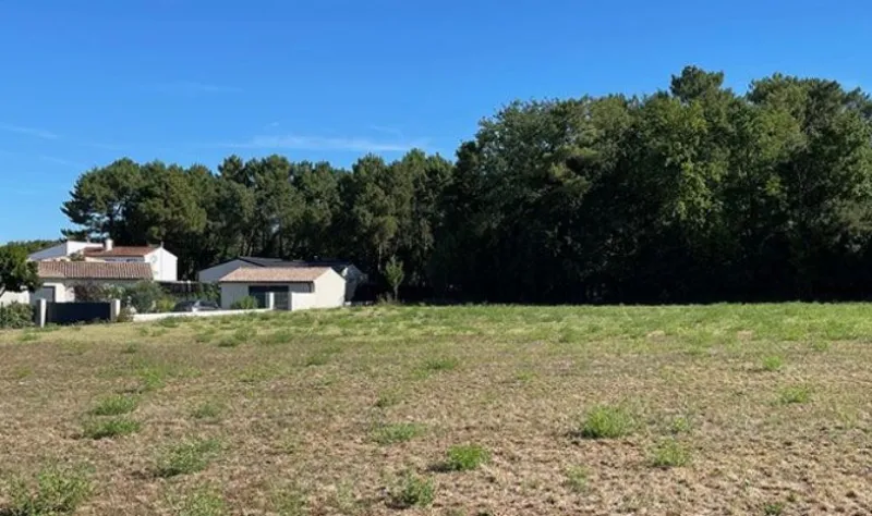 Terrain à bâtir à Mathes