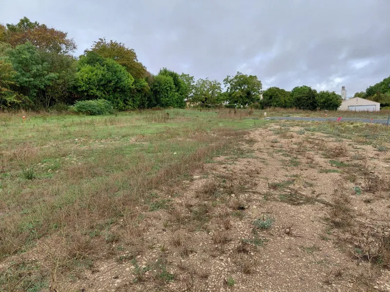 Terrain à bâtir à Tonnay-Boutonne