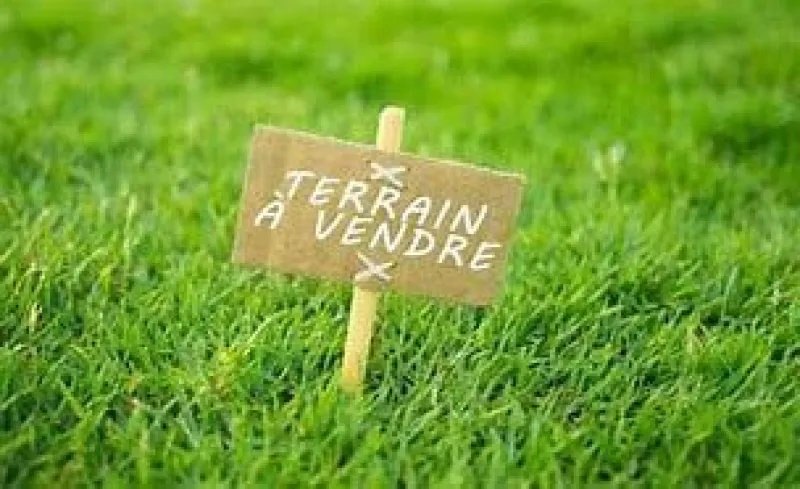 Terrain à bâtir à Locoal-Mendon