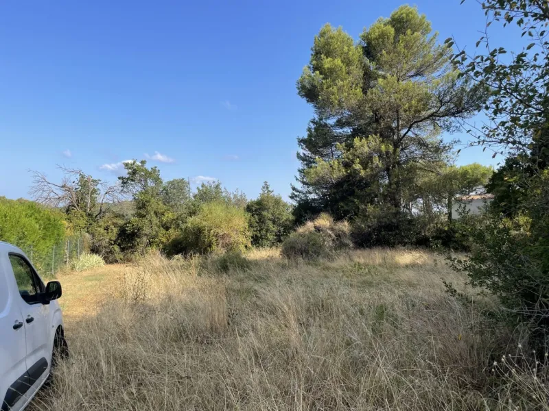 Terrain à bâtir à Orgon