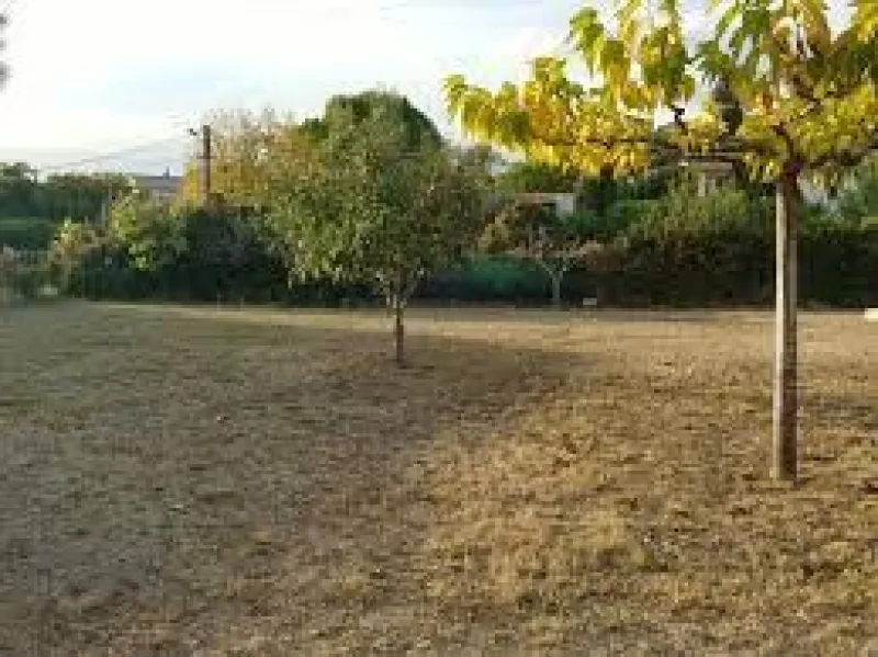 Terrain à bâtir à Moigny-sur-École