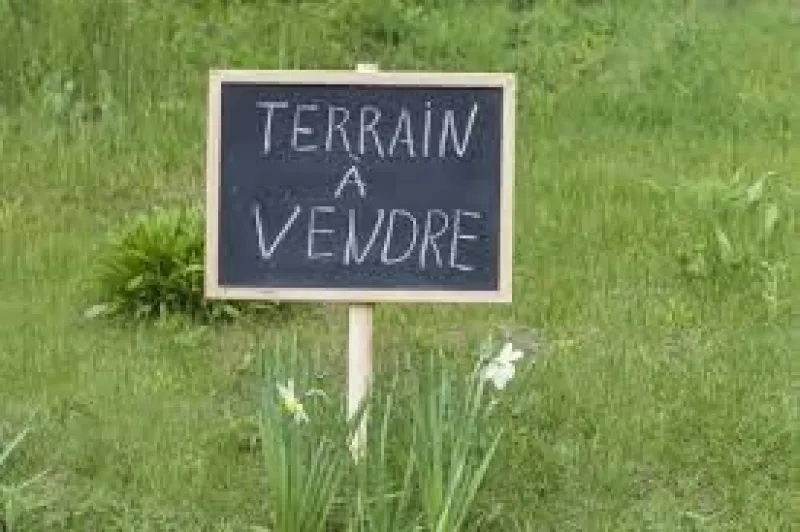 Terrain à bâtir à Noyalo