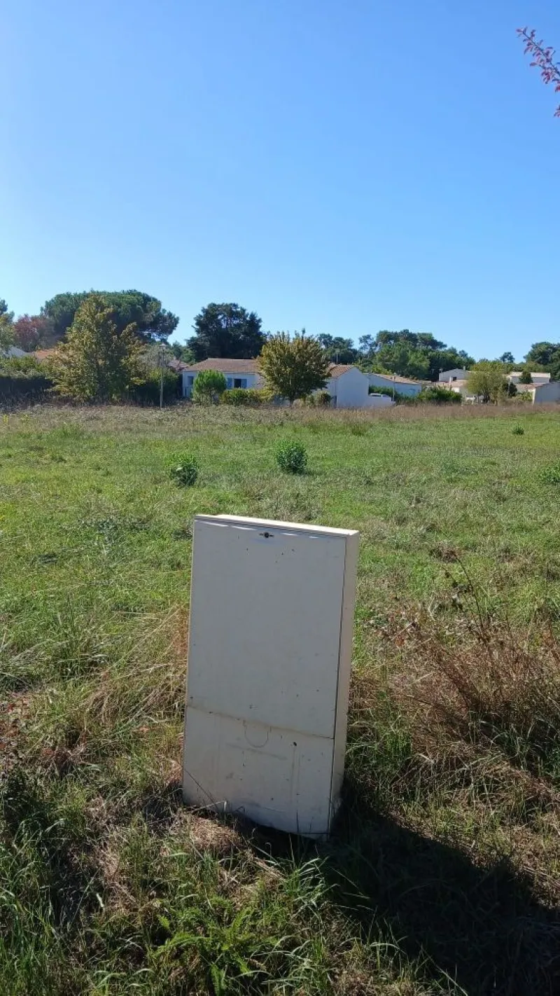 Terrain à bâtir à Mathes