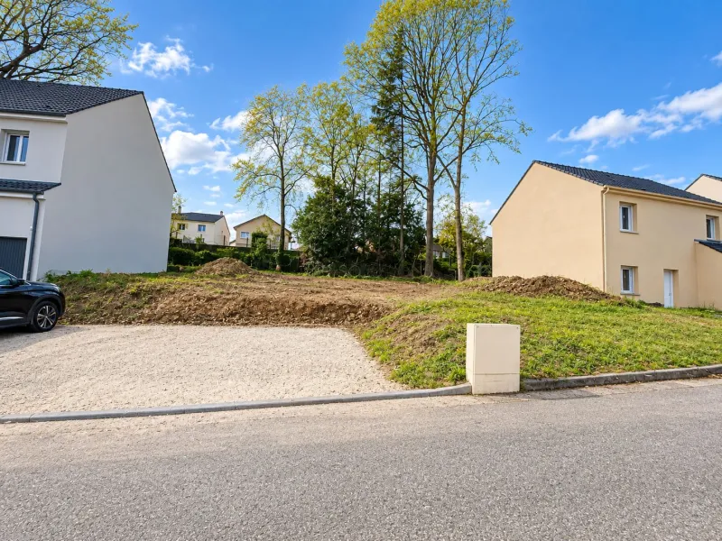 Terrain à bâtir à Vaux-le-Pénil