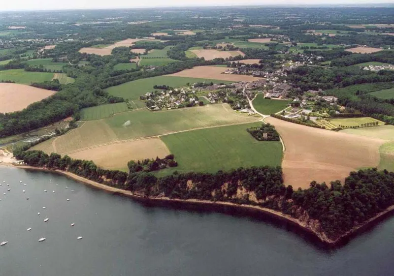 Terrain à bâtir à Langrolay-sur-Rance