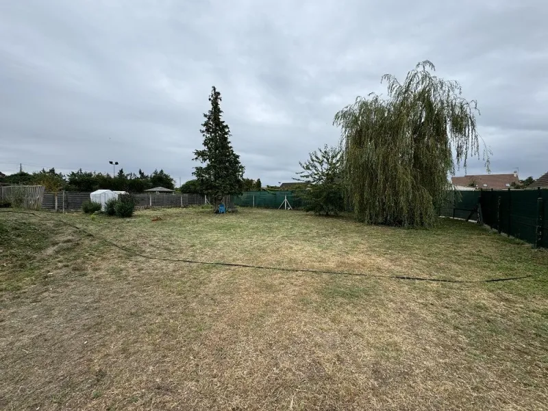 Terrain à bâtir à Freneuse