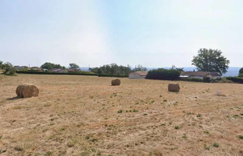 Terrain à bâtir à Domme