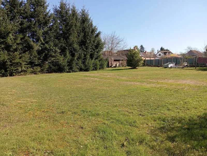 Terrain à bâtir à Châteauneuf-sur-Loire