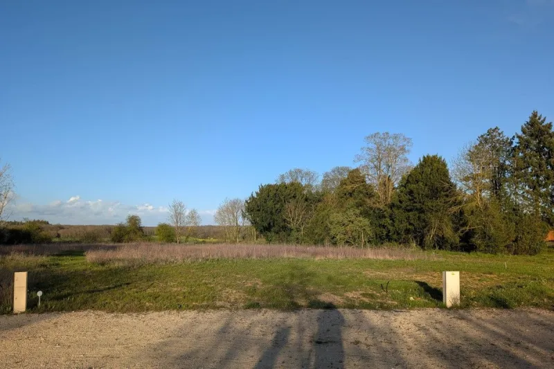 Terrain à bâtir à Berchères-Saint-Germain