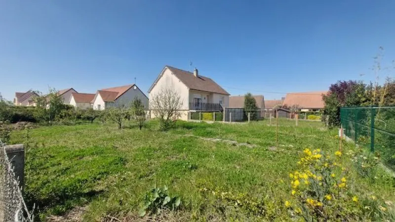 Terrain à bâtir à Châteaudun