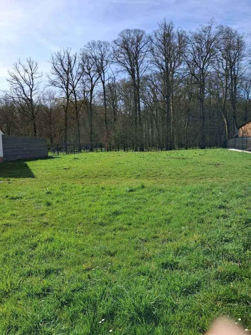 Terrain à bâtir à Pissy