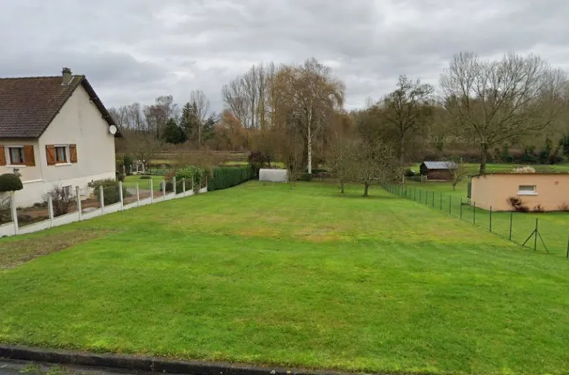 Terrain à bâtir à Hangest-sur-Somme