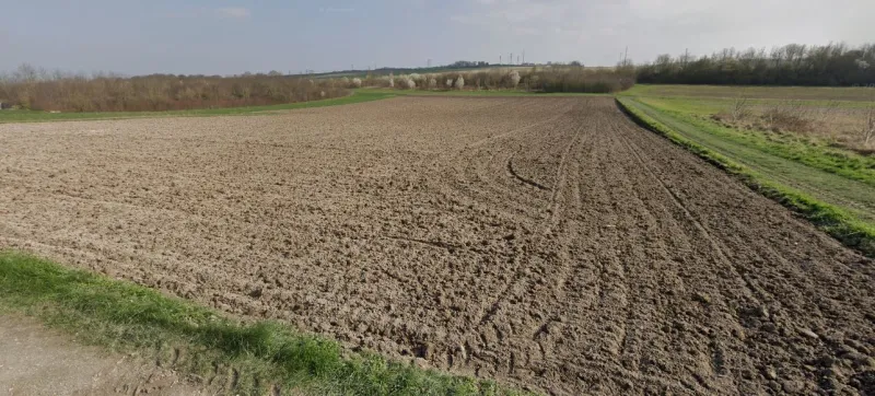 Terrain à bâtir à Witry-lès-Reims