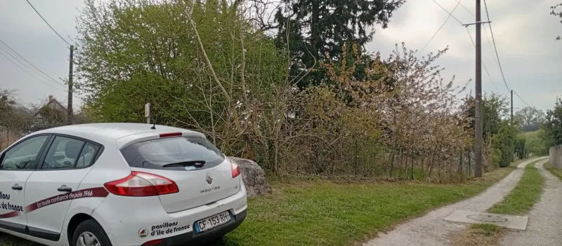Terrain à bâtir à Hartennes-et-Taux