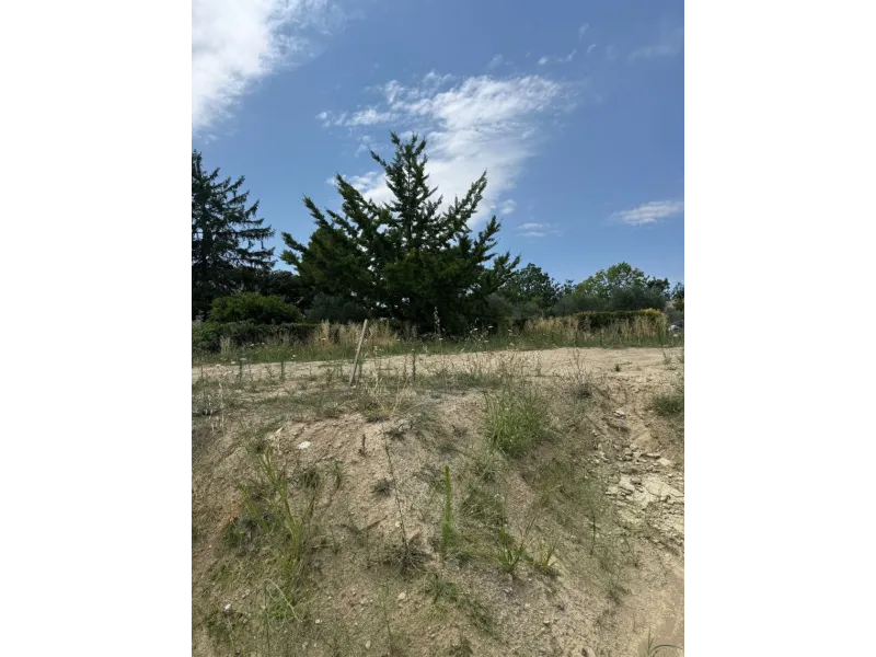 Terrain à bâtir à Pierrevert