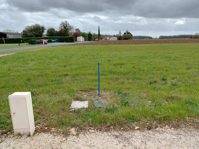 Terrain à bâtir à Bignay