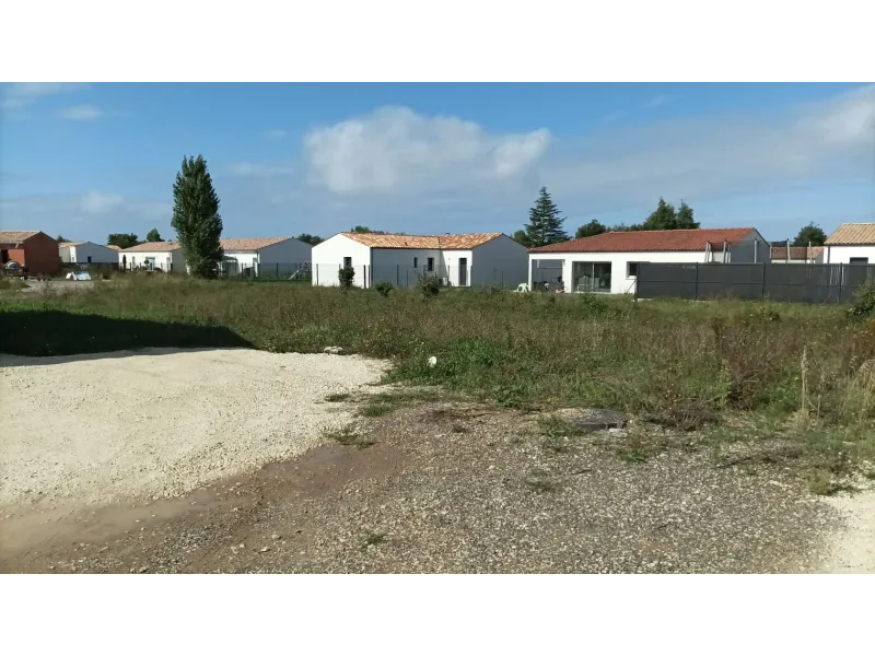 Terrain à bâtir à Saint-Porchaire